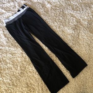 Lululemon yoga pants- long